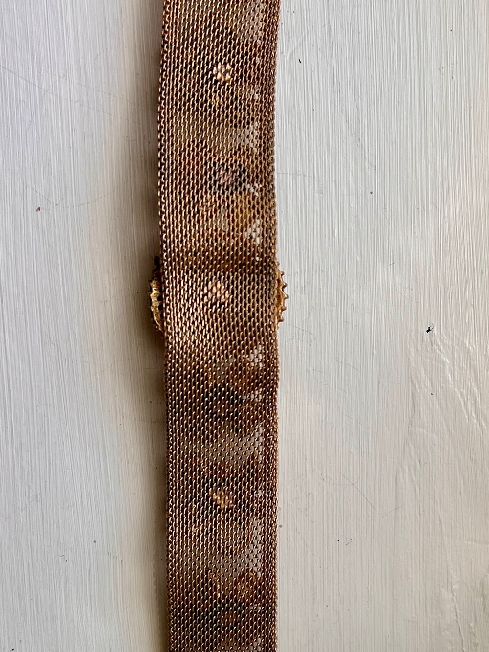 Vtg Signed FLORENZA Gold tone Pearl and hand painted portrait bracelet - Picture 8 of 9